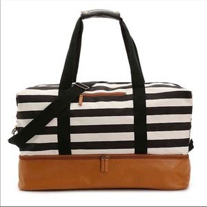 DSW Weekender Bag with Shoe Compartment